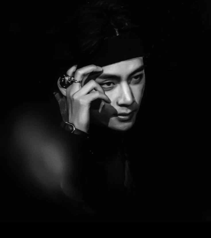 Kim Taehyung. thumbnail