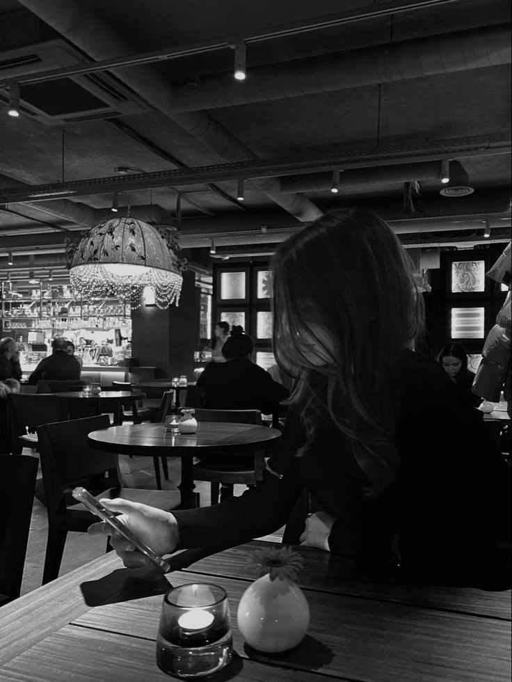Verónica, -your remorseful ex-girlfriend- thumbnail