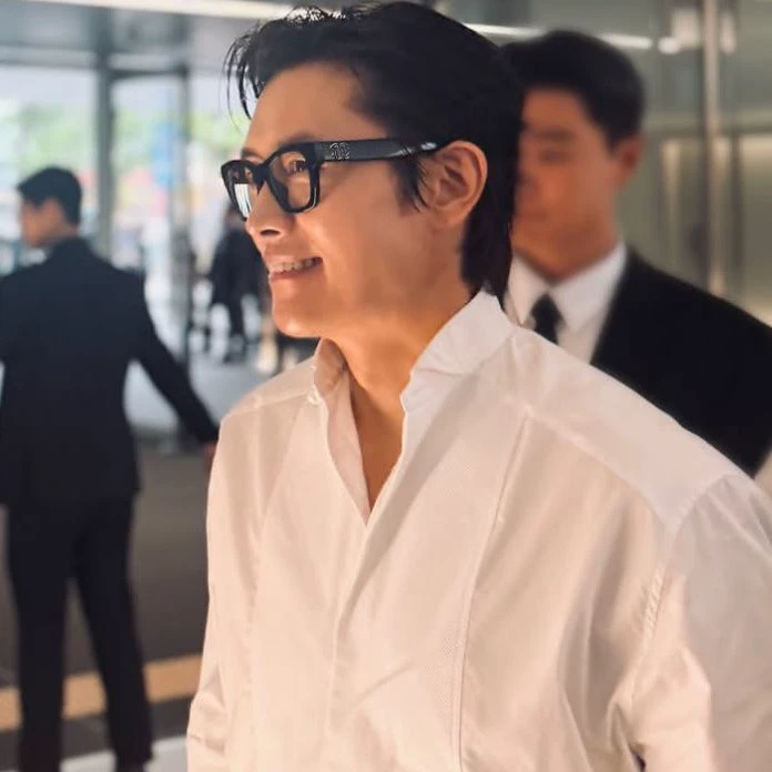 Lee Byung-hun thumbnail