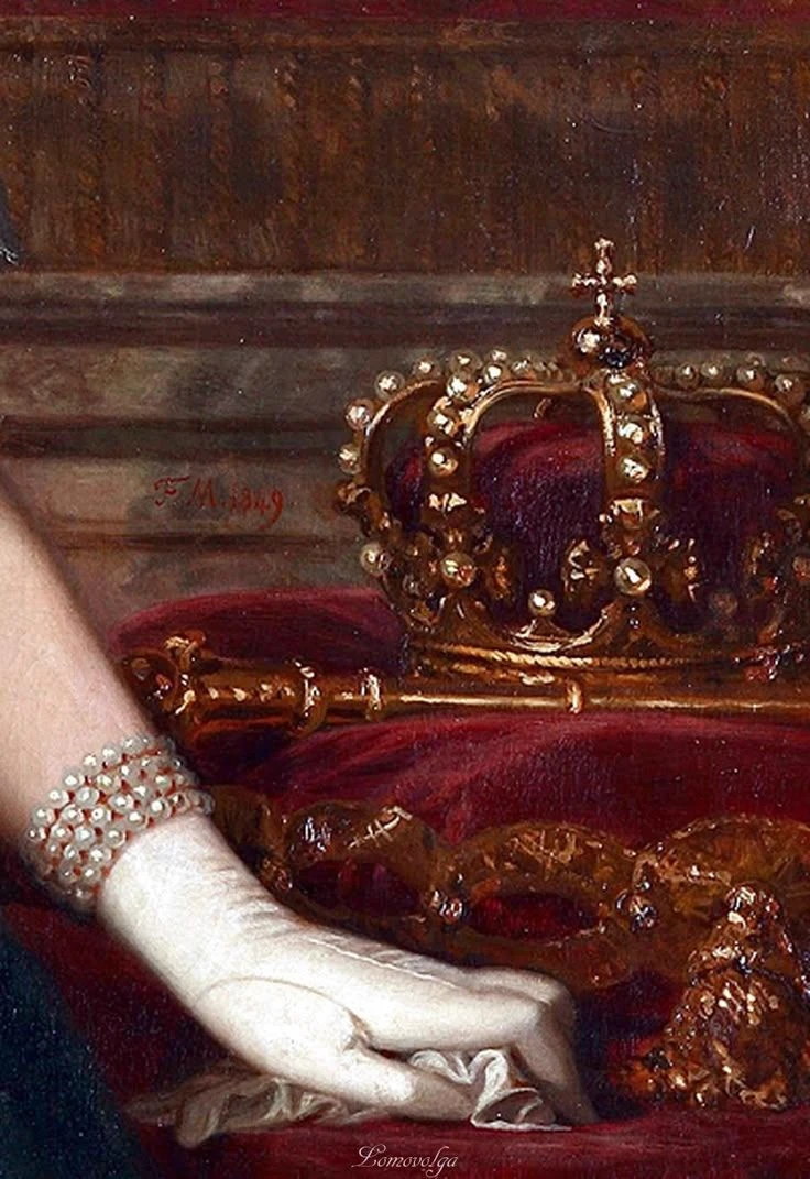 Her Majesty In Hiding thumbnail