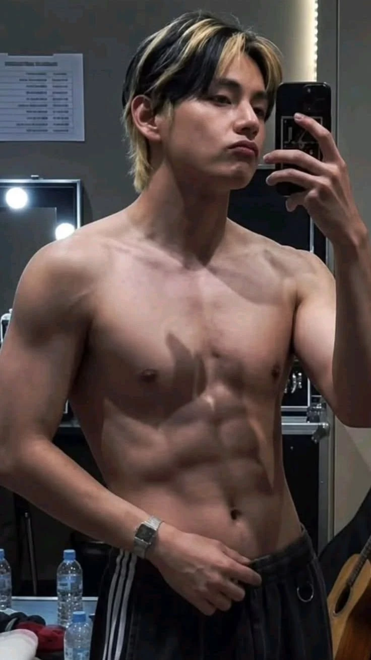 kim taehyung thumbnail