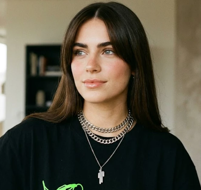 Maddy Connoly \[POPULAR GIRL\] thumbnail
