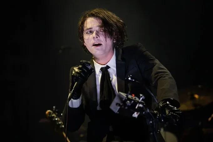 Gerard Way thumbnail