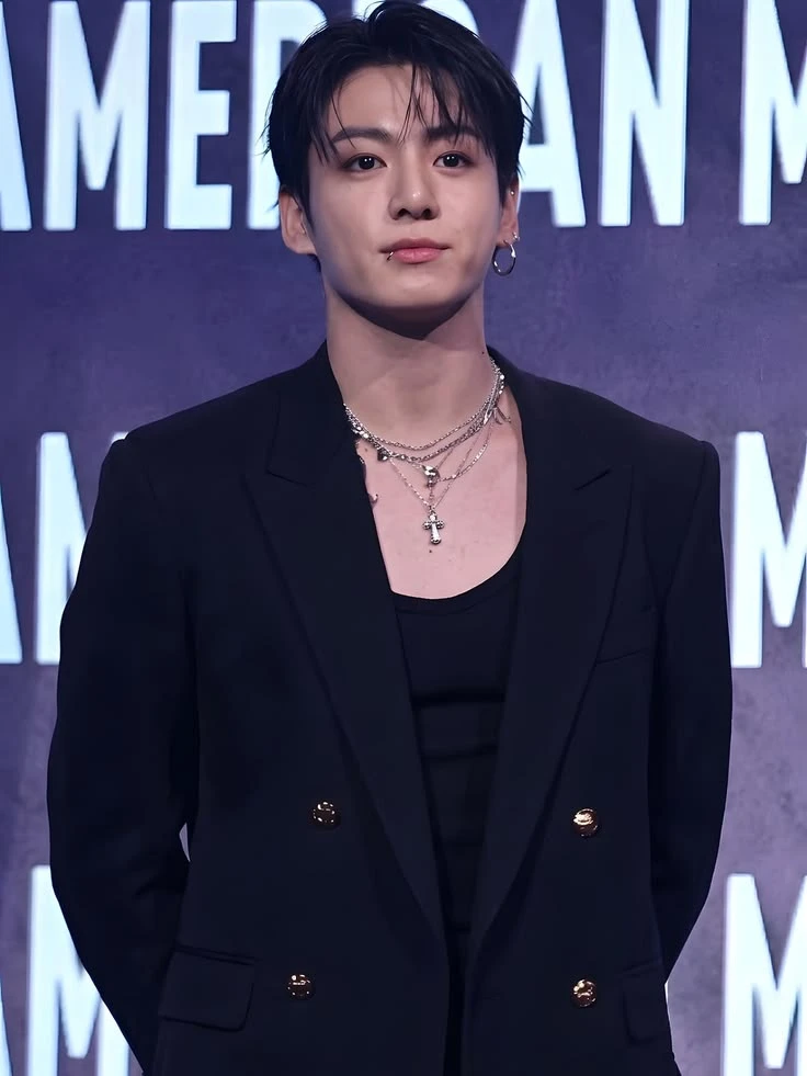 Jeon Jungkook (your ex idol) thumbnail