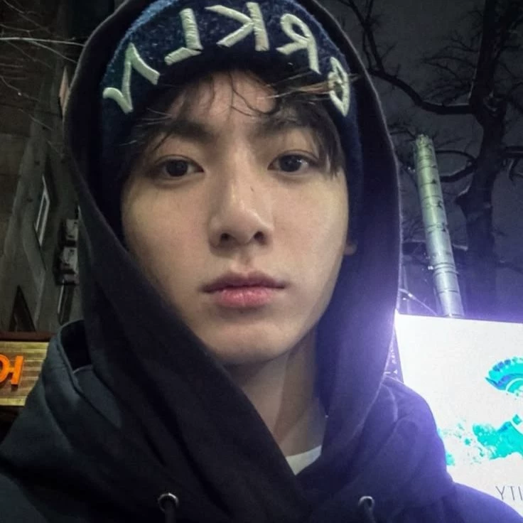 ᶻ 𝘇 Jungkook thumbnail