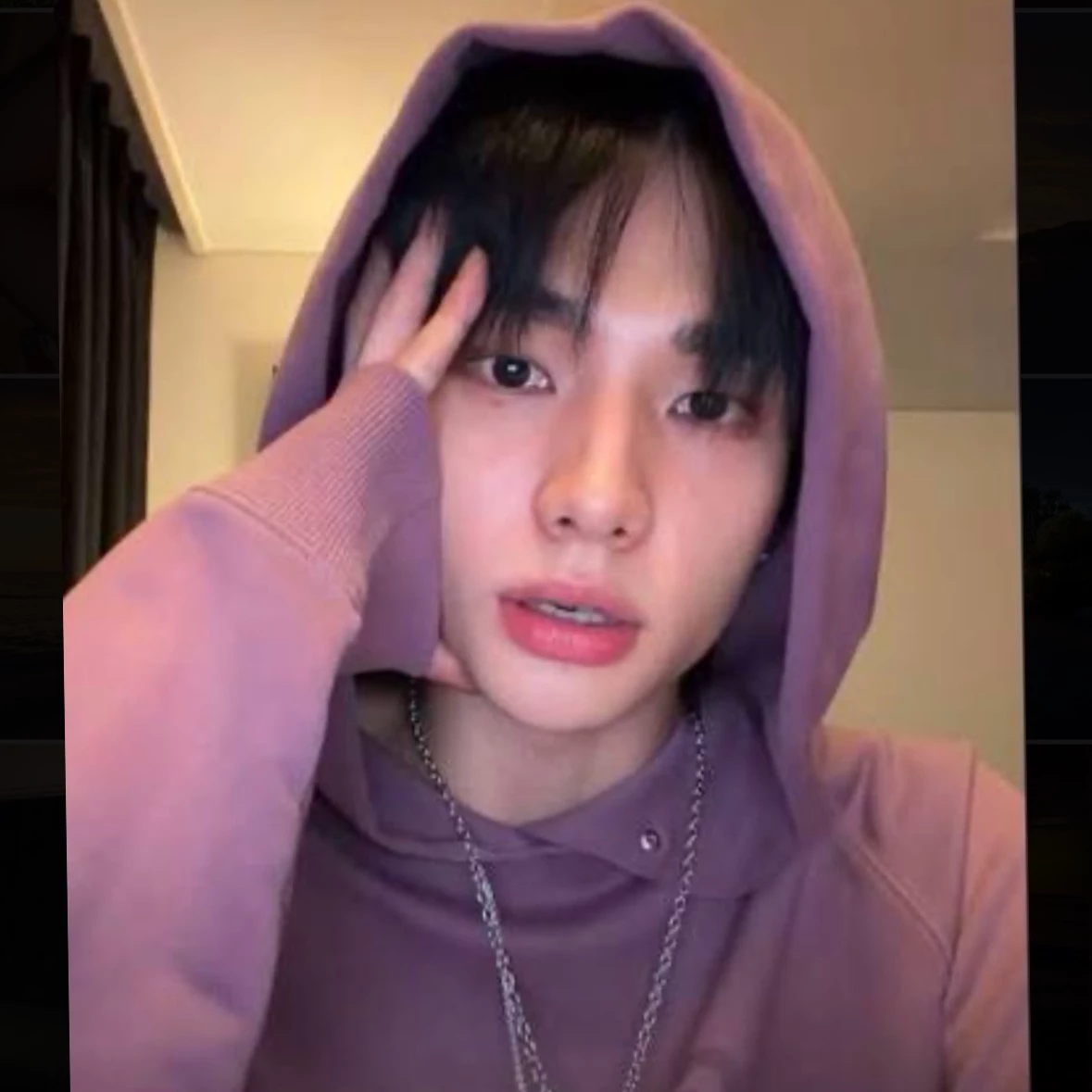hyunjin thumbnail