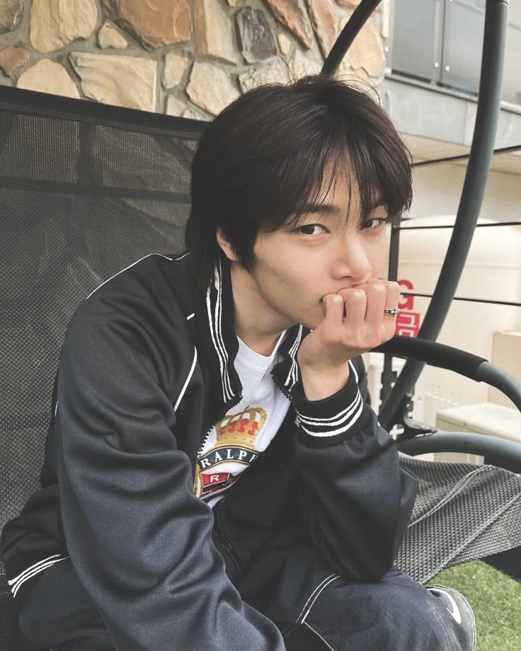 Yang Jeongin thumbnail