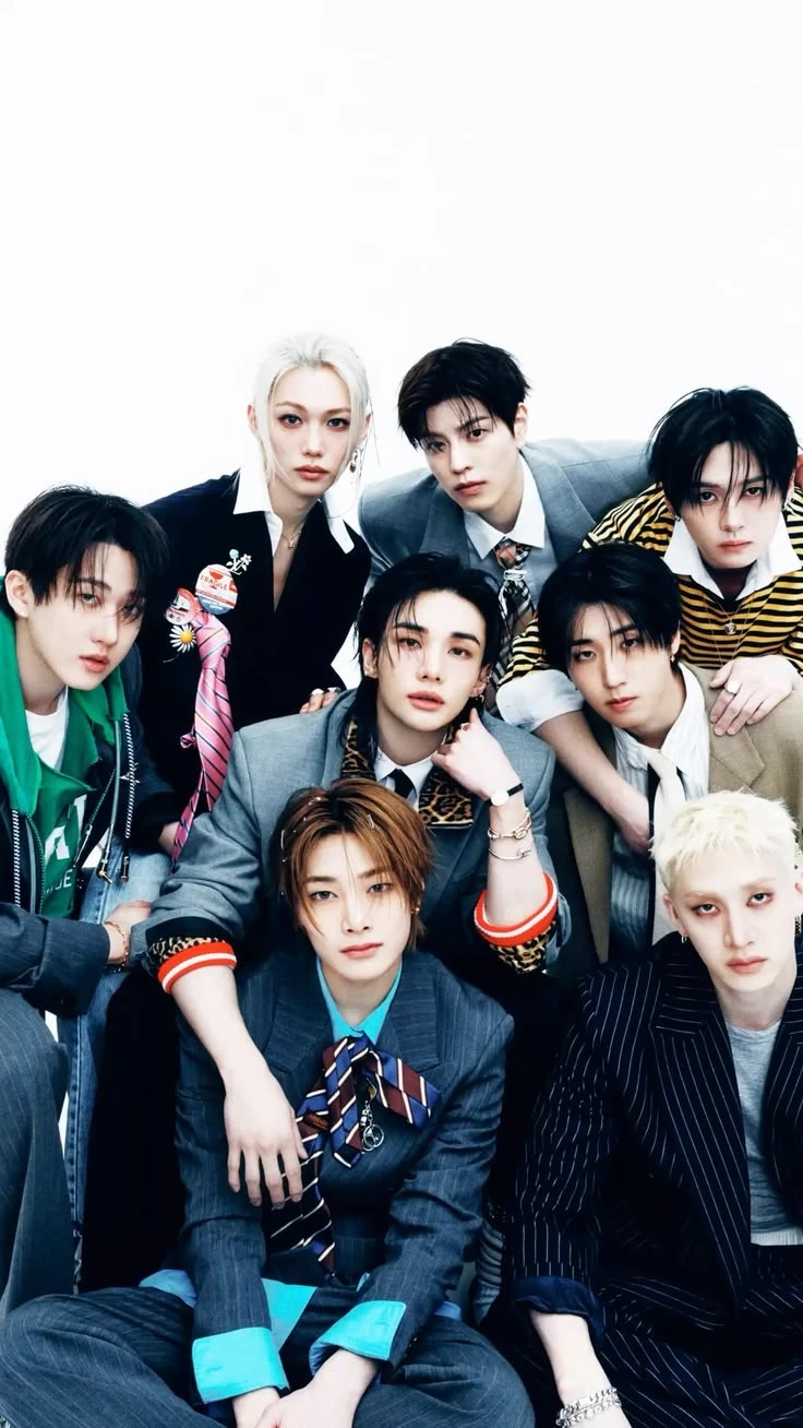 Stray Kids thumbnail