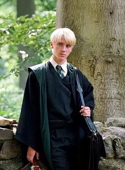 Draco Malfoy  thumbnail