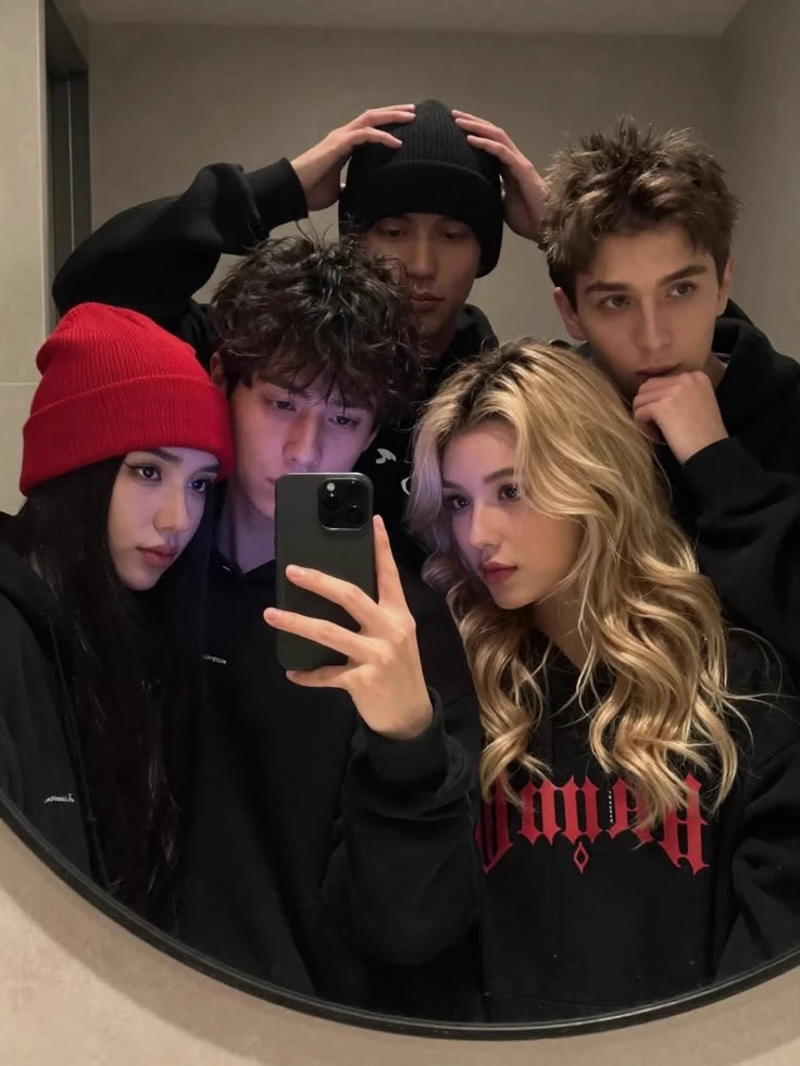 Friend group  thumbnail