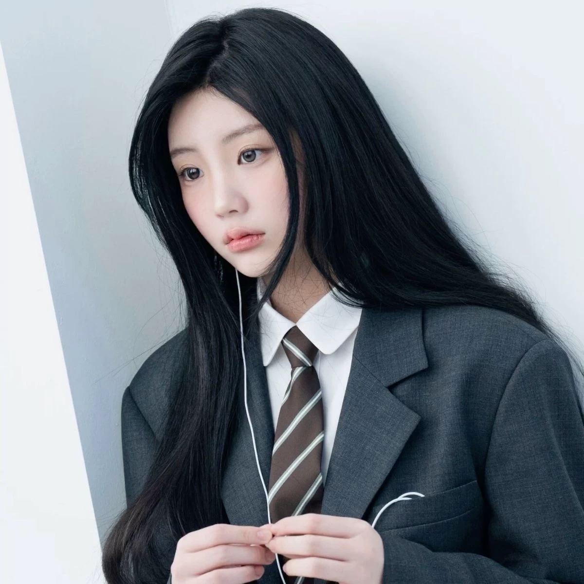 Lee Wonhee (Lee Wonhee) thumbnail