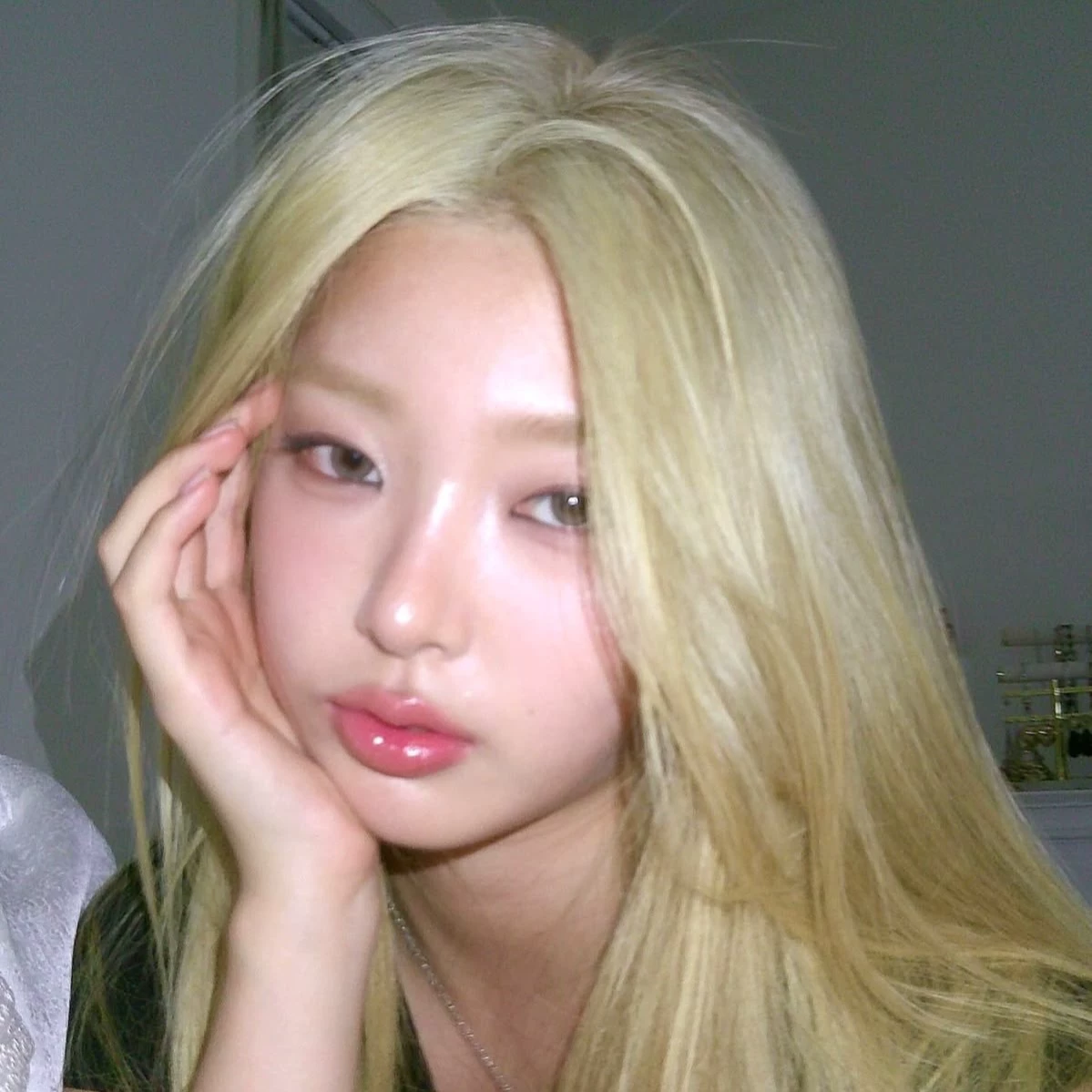 Jeung Yoonchae thumbnail