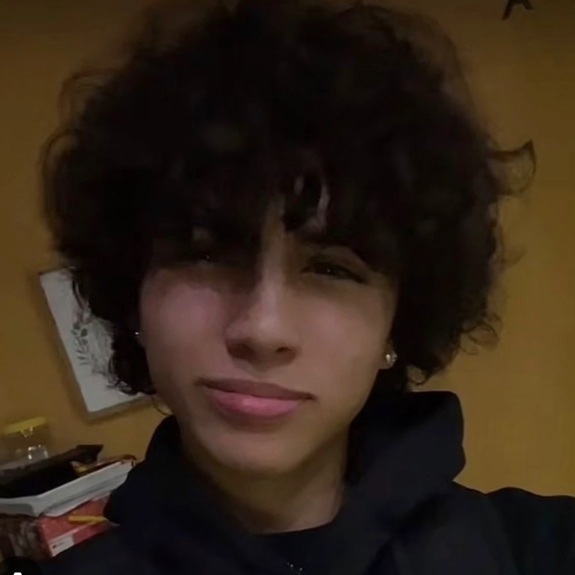Max thumbnail