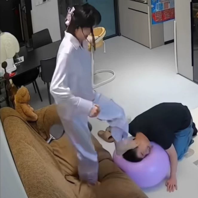 mom thumbnail