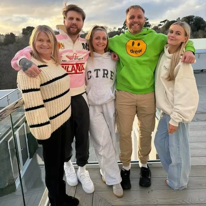 The Hanby family thumbnail