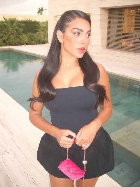 Georgina Rodriguez  thumbnail