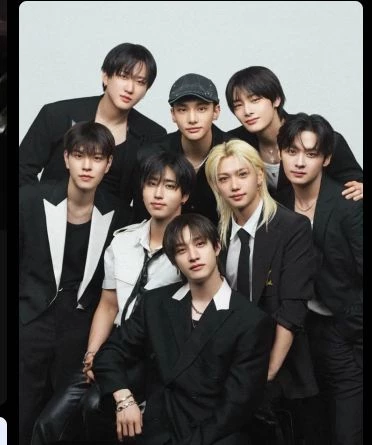 create your story with STRAY KIDS thumbnail