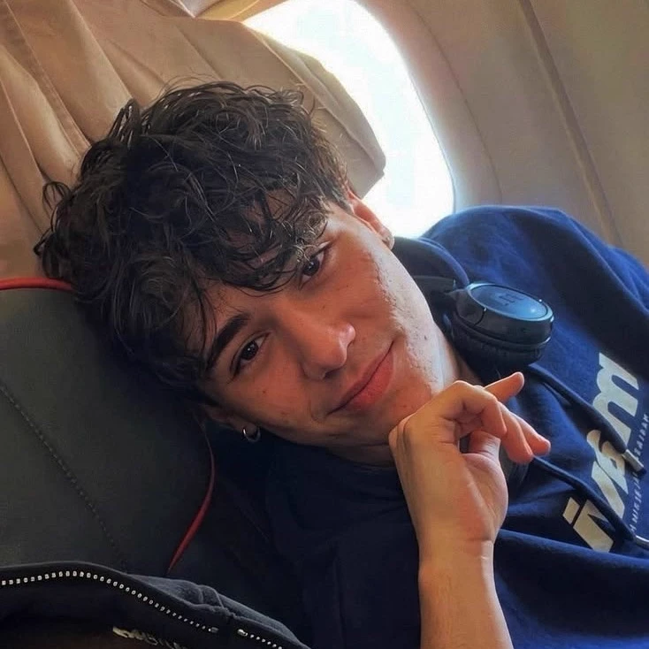 Efe Şan thumbnail
