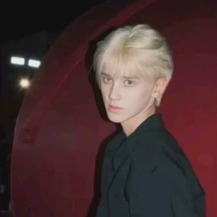 Draco Malfoy thumbnail