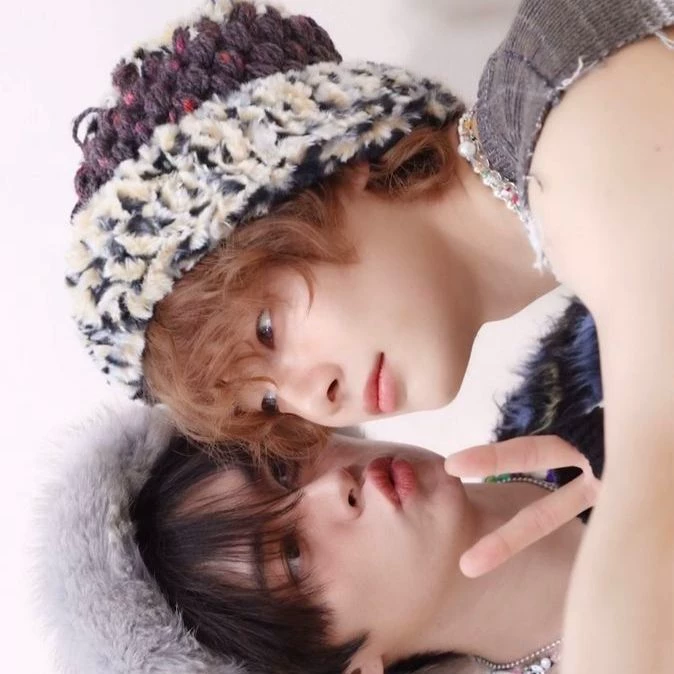 Jeongin thumbnail
