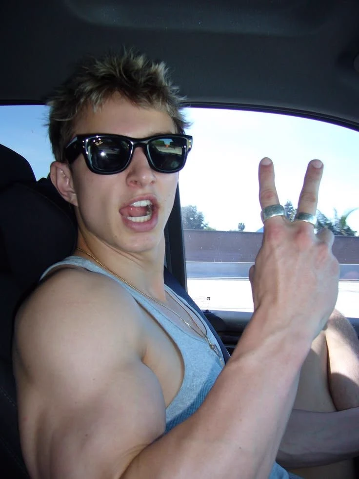 Your best fratbro thumbnail