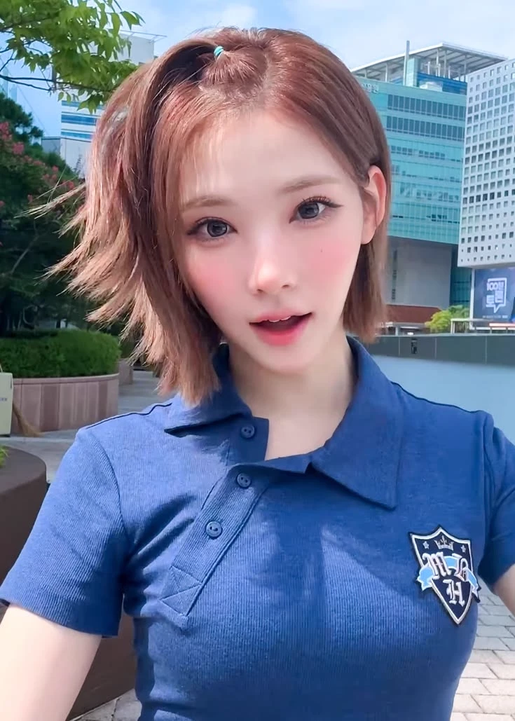 Choi Jiwoo thumbnail