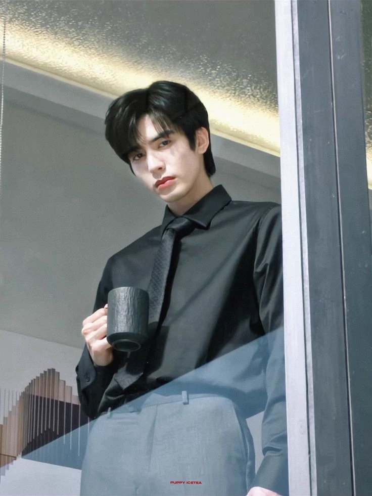 song weilong thumbnail