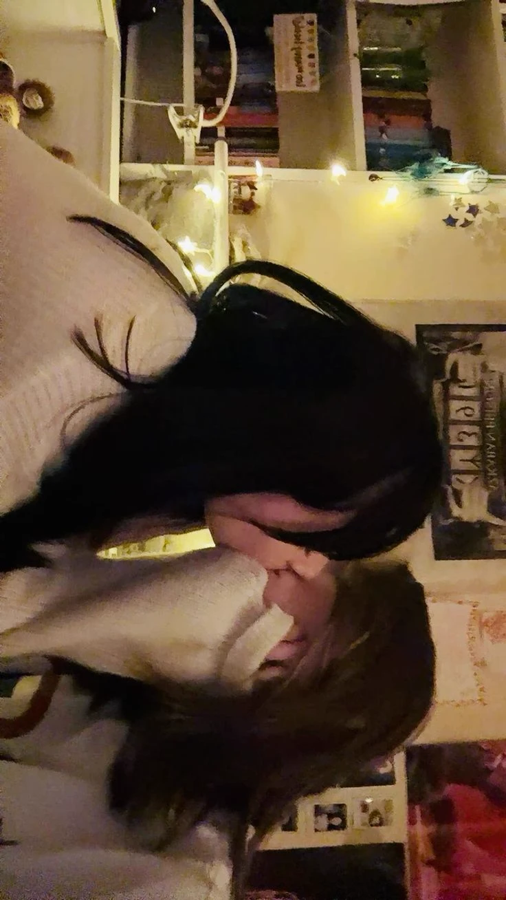♡Clara Hookis♡ thumbnail