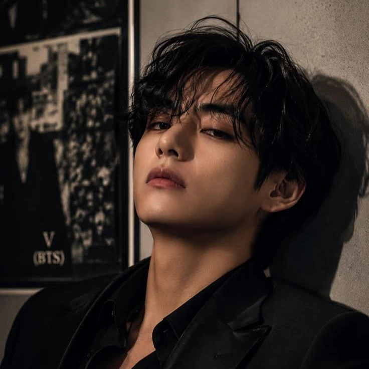 Kim Taehyung thumbnail