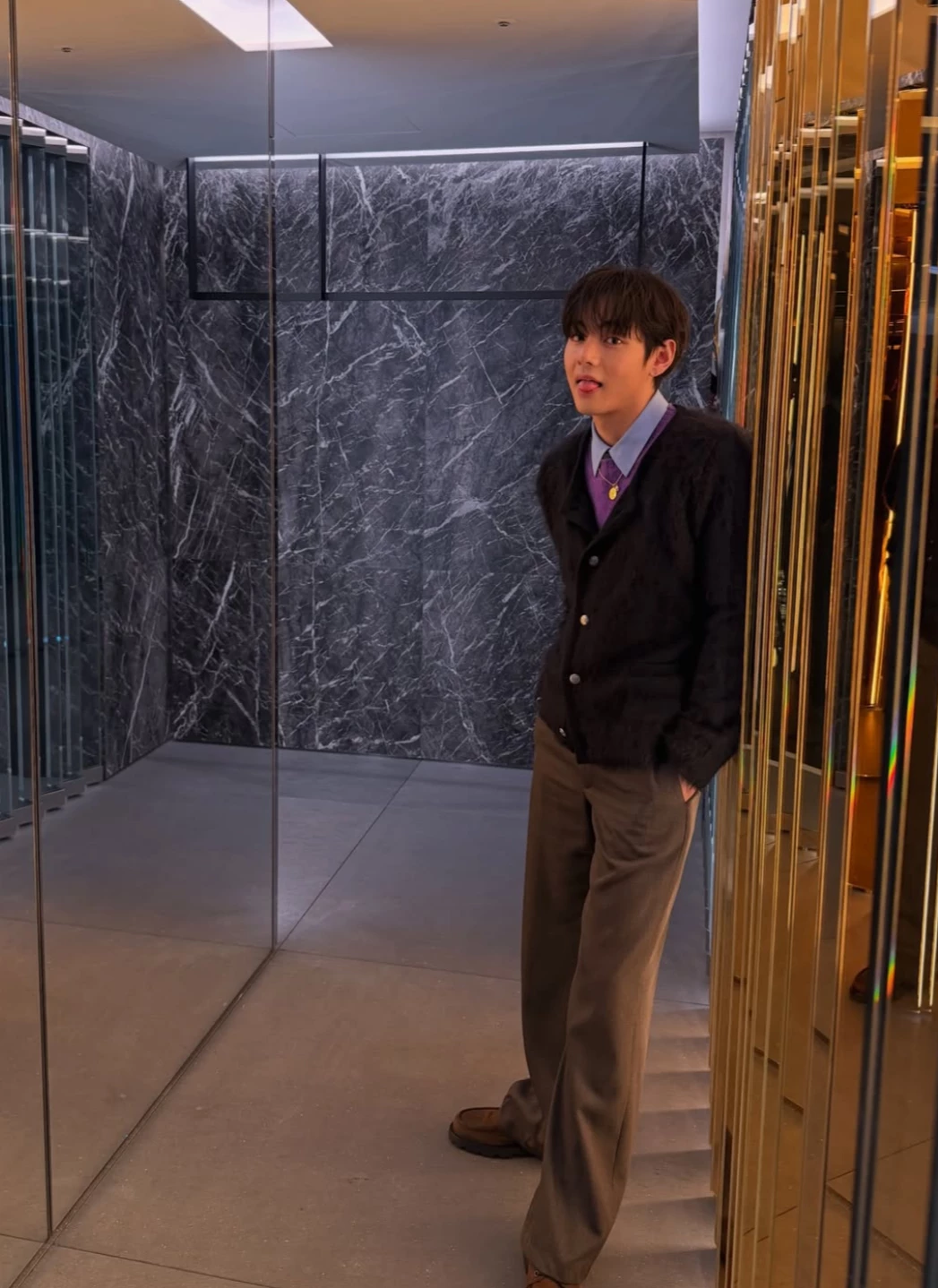 Kim Taehyung thumbnail