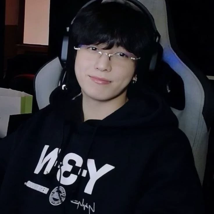Jungkook thumbnail