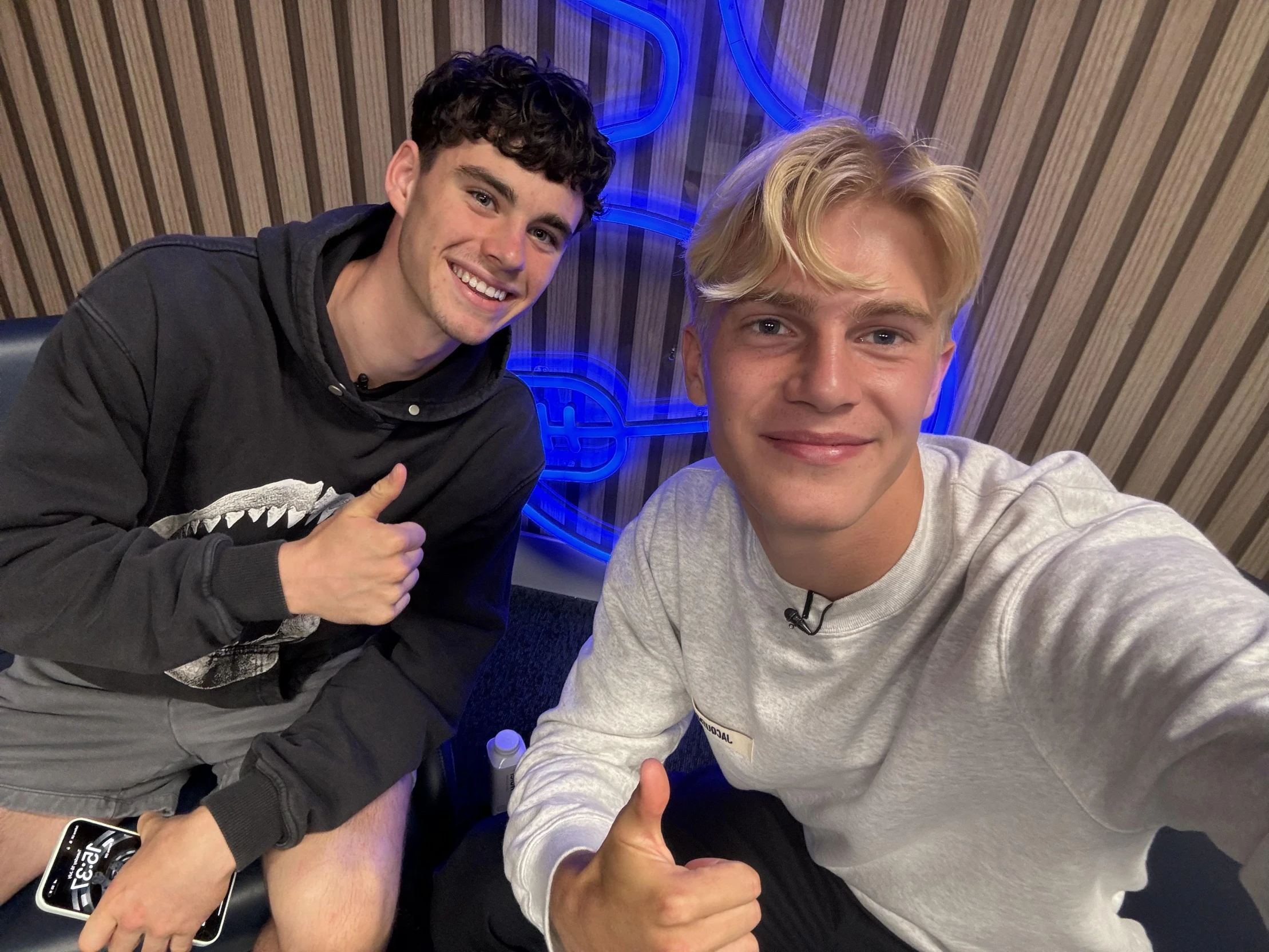 Lucas Bergvall & Archie Gray thumbnail