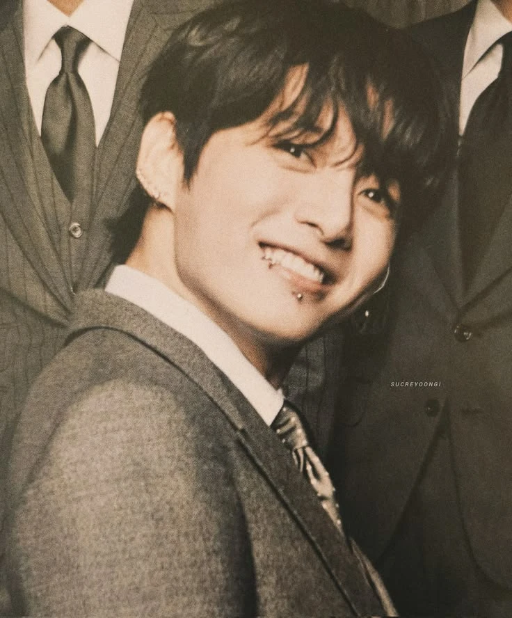 Jeon Jungkook thumbnail