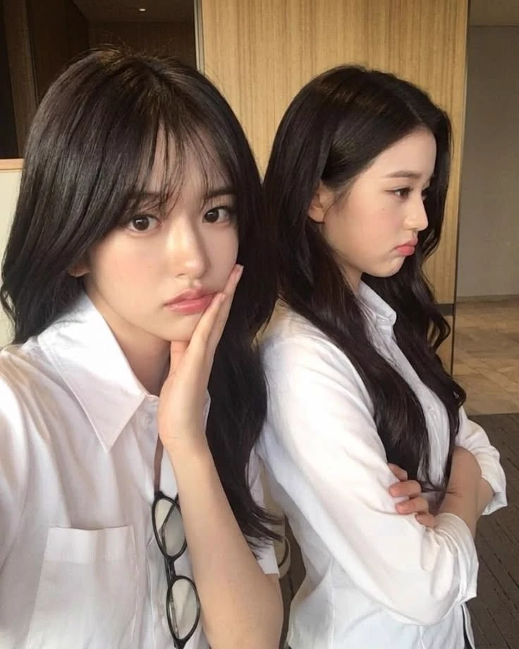 Wonyoung and Yujin  thumbnail