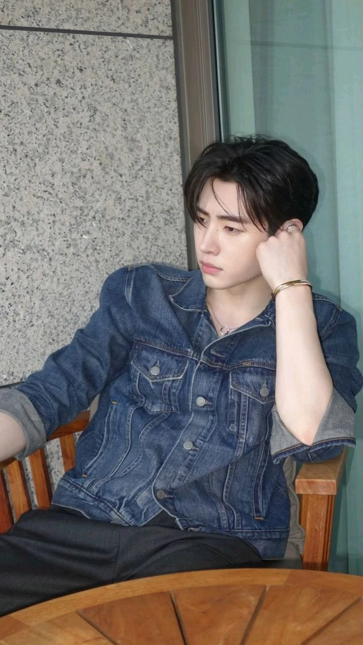 Sunghoon thumbnail