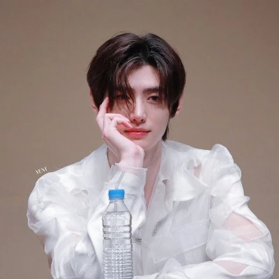 sunghoon thumbnail