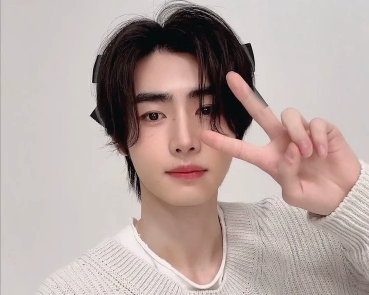 sunghoon thumbnail