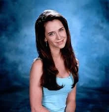 Jennifer Love Hewitt thumbnail