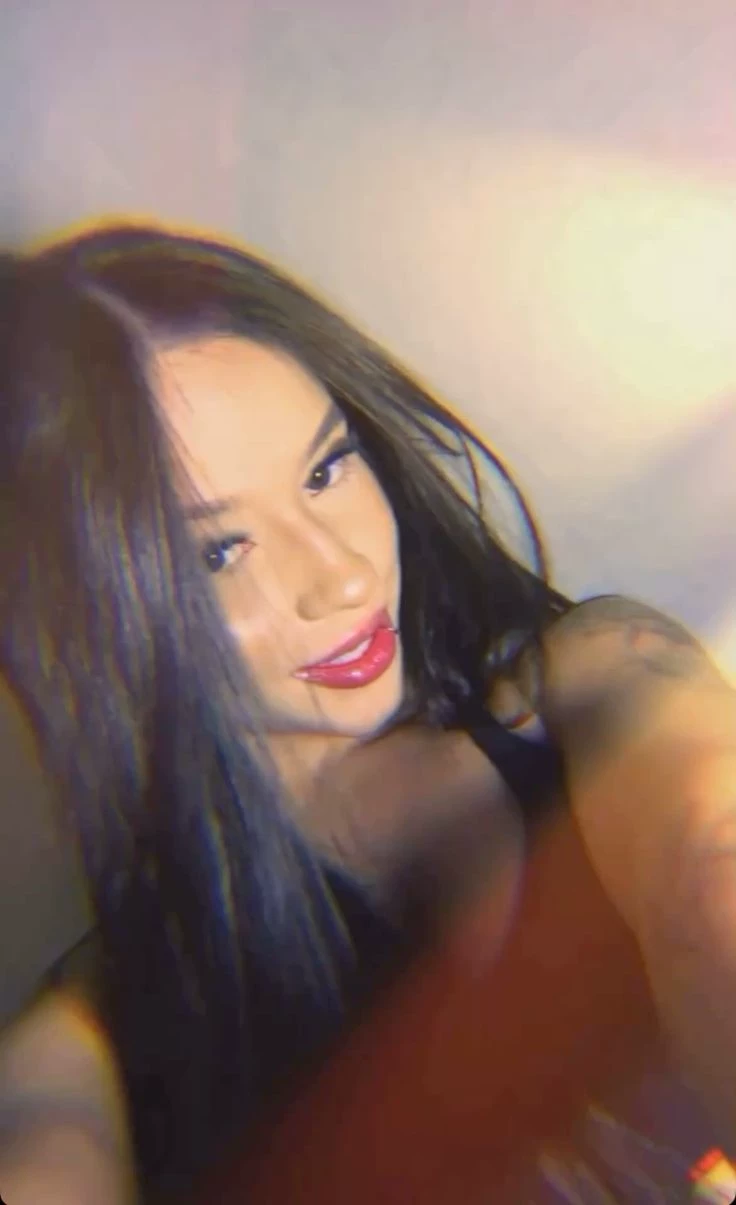 Kamila Schmidt thumbnail