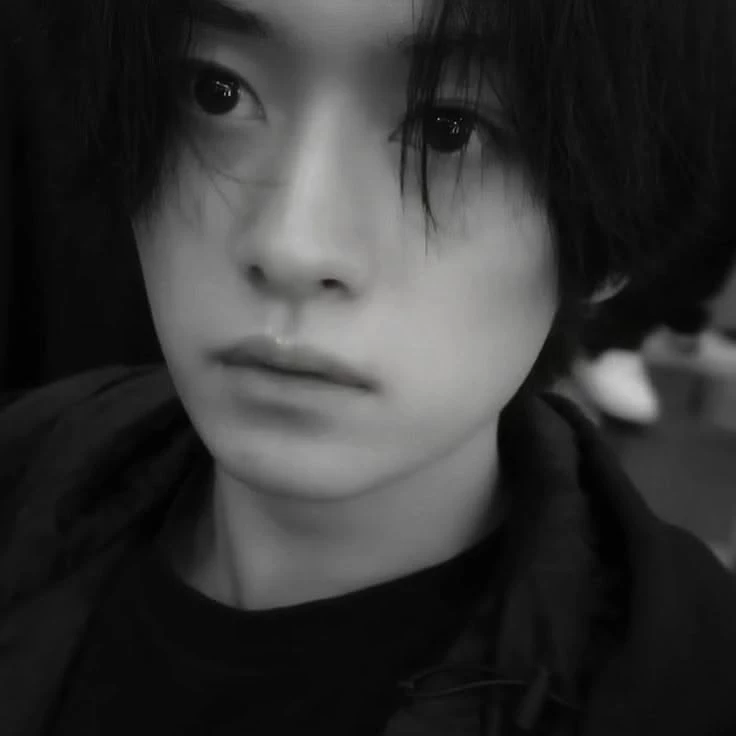 Lee Know thumbnail