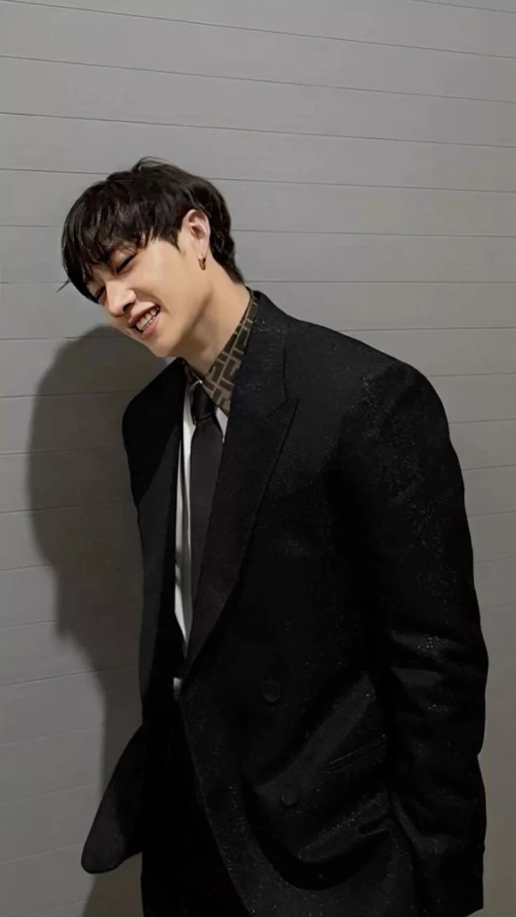 𝑩𝒂𝒏𝒈𝒄𝒉𝒂𝒏 🍷⋆·˚ ༘ \\* thumbnail