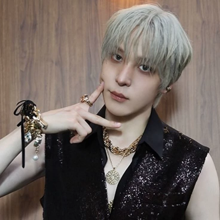 Jeong Yunho thumbnail