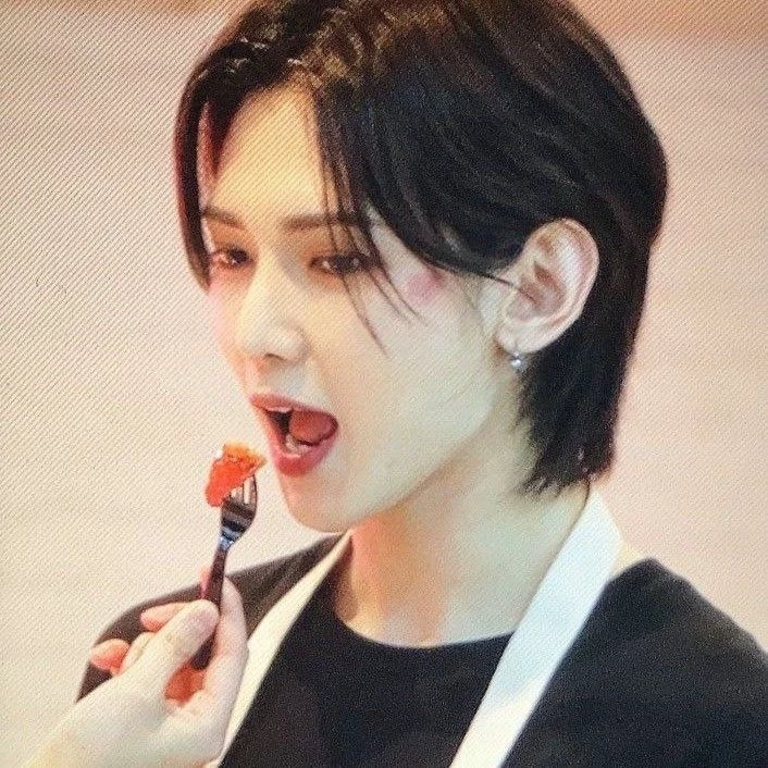 Yeosang thumbnail