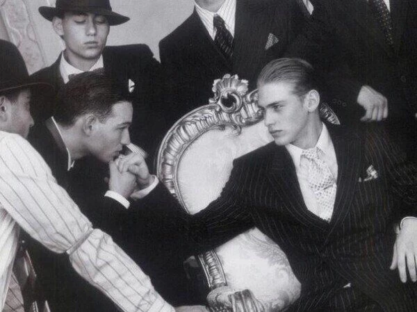 Grooms🎭👥 thumbnail