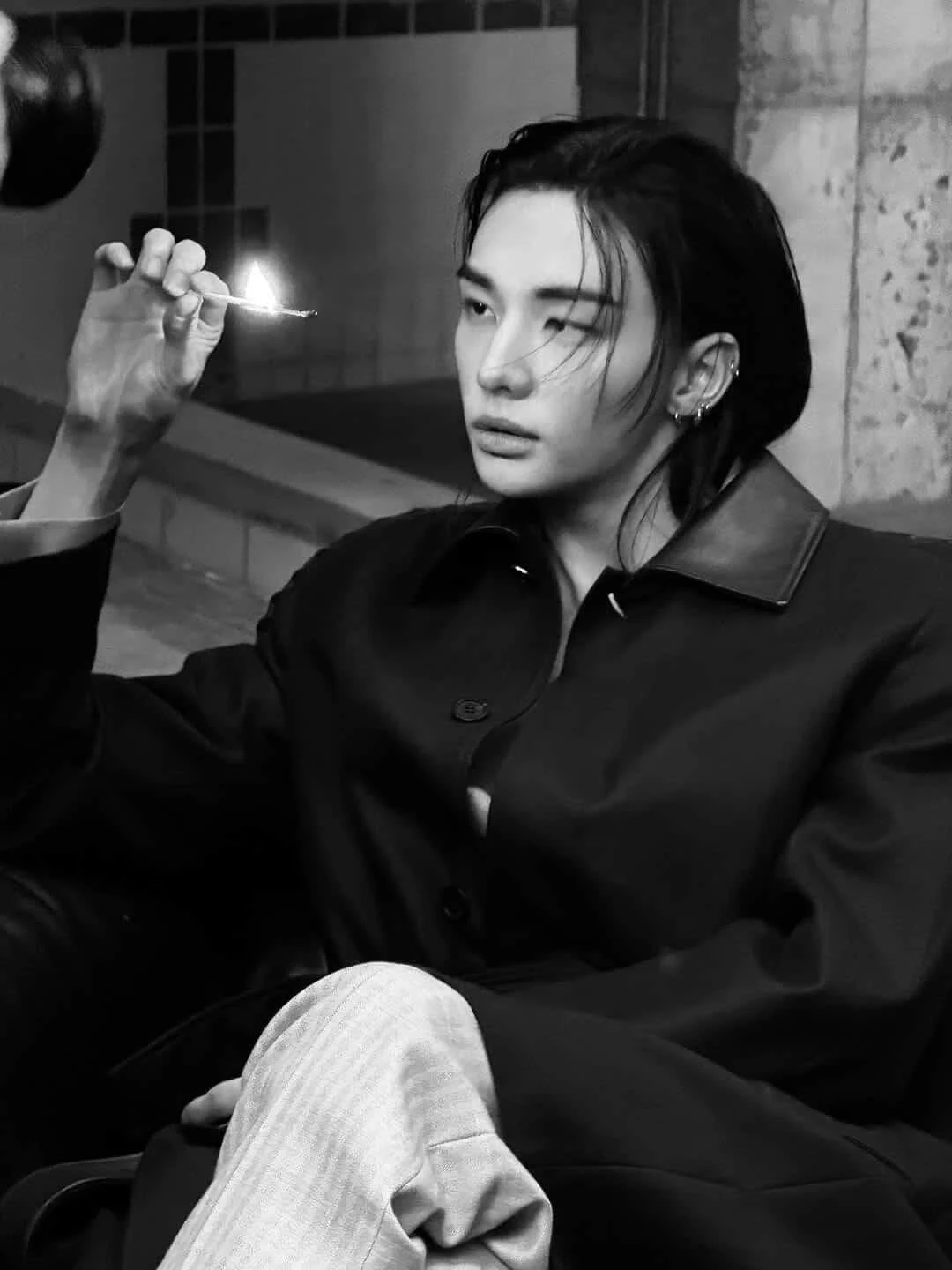 hwang hyunjin thumbnail