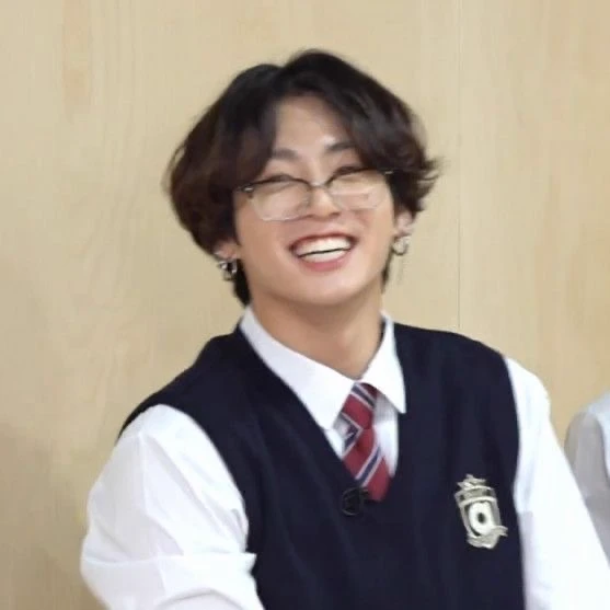 Jungkook - hot nerd guy thumbnail