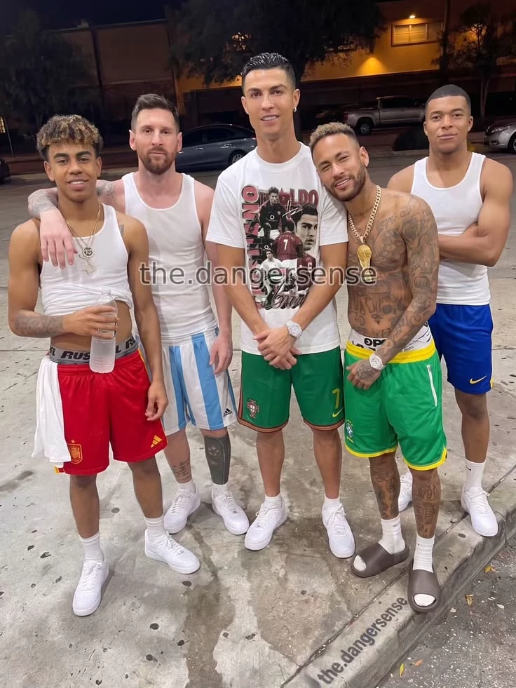 Footballers thumbnail