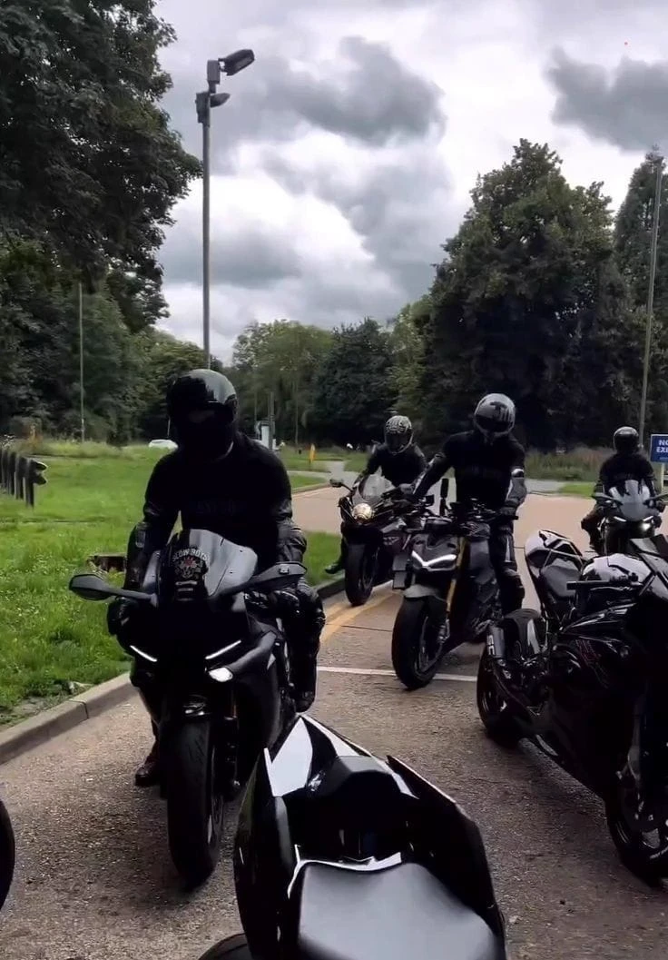biker group thumbnail