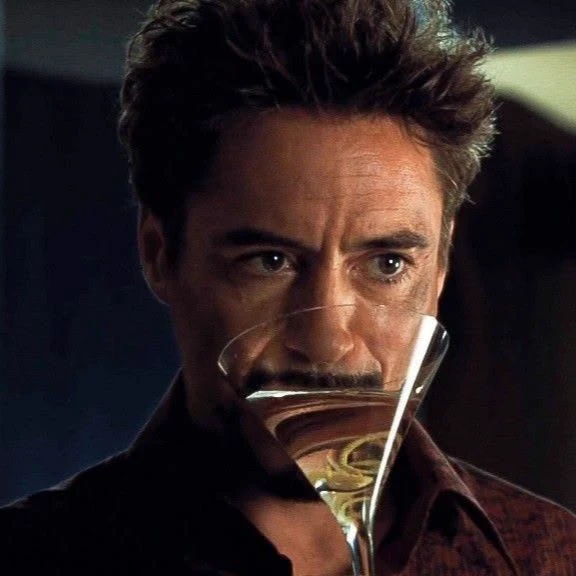 Tony Stark / Iron Man thumbnail