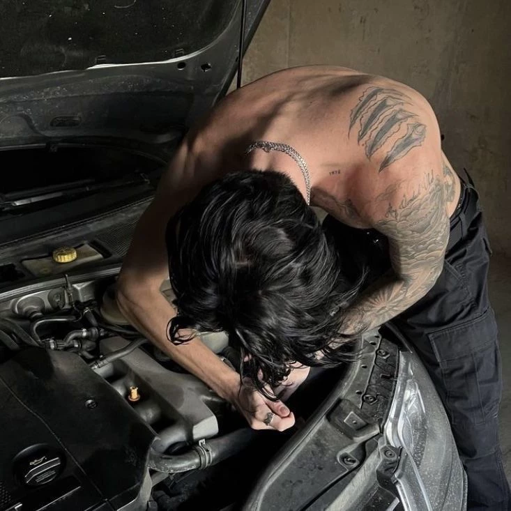 Axel Russo thumbnail
